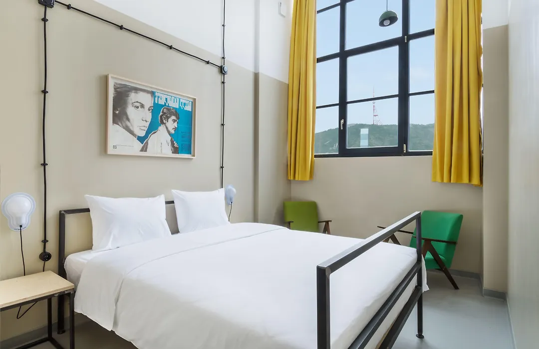Fabrika Hostel&Suites-1